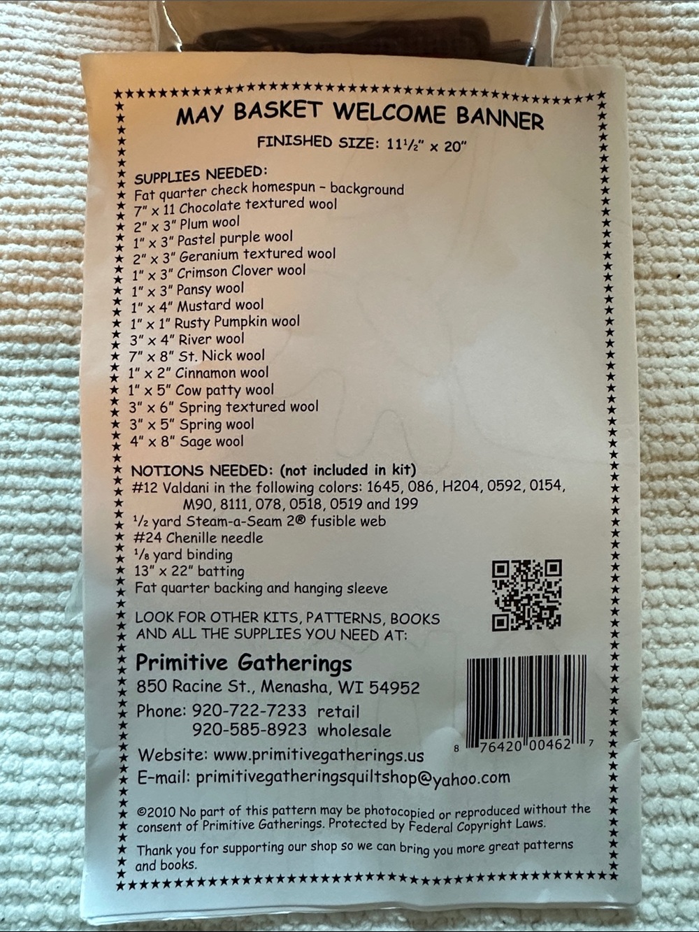 Primitive Gatherings “May Basket Welcome Banner” wool kit - Picture 3 of 3